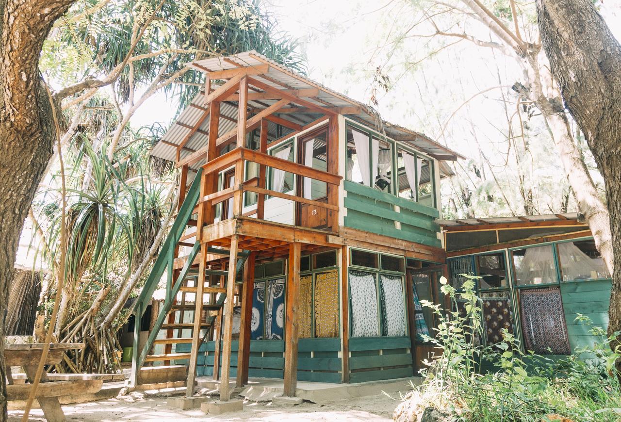 다르에스살람 Mikadi Beach Camp & Backpackers 호스텔 외부 사진
